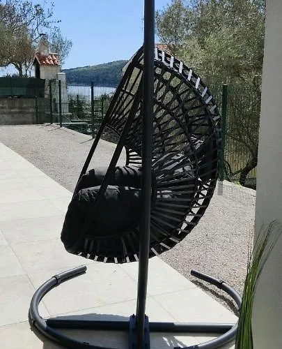 Hea *