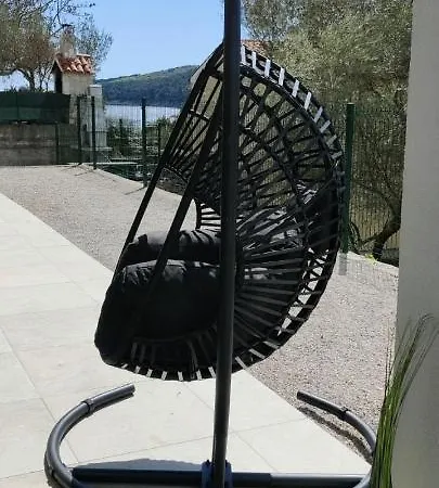 Hea *